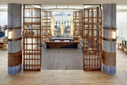 Lobby, westdrift Manhattan Beach, Autograph Collection in Beach Cities