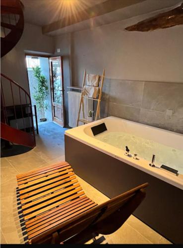 VILLA Como, Jacuzzi Spa and Private Pool, Blevio (fotografie 10)