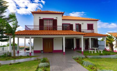 . Vivenda Luxuosa