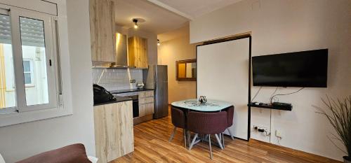 Apartment with Terrace image 4