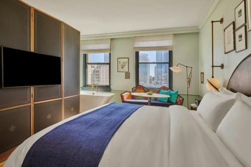 Salon King Room with City View image 3