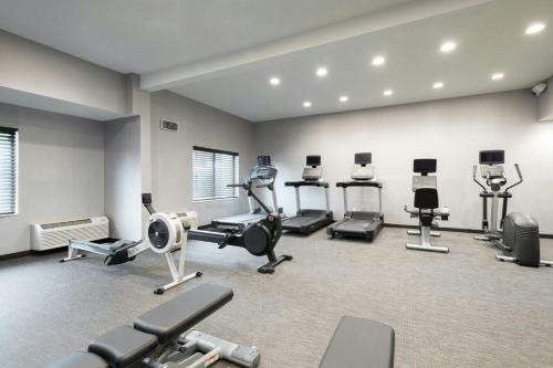 Courtyard by Marriott Danbury - image 9