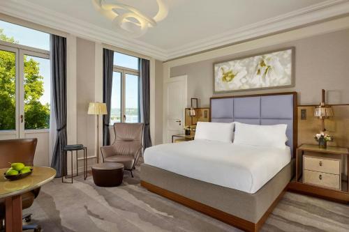 The Ritz-Carlton Hotel de la Paix Geneva - image 8