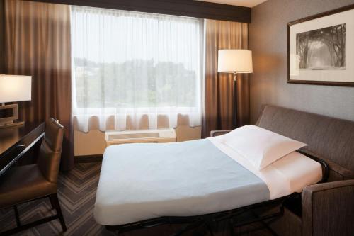 Sheraton Bucks County Langhorne - image 11
