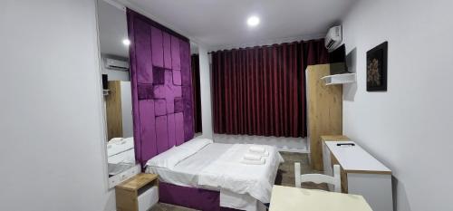 1 double bed
