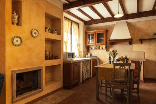 virtuve, Agriturismo Casal Gheriglio in Lucignano