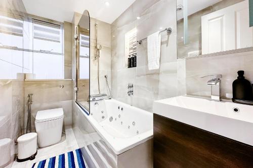 LONDONERS - The London Residence - image 6