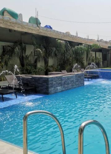 Perriman Hotel in Mallam