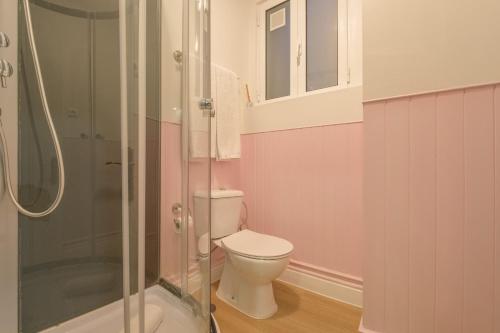 Deluxe Double Room image 6