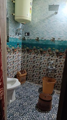 Shaheen Luxuries Shaheen Luxuries