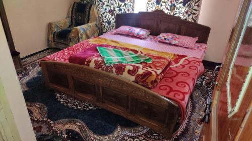 Shaheen Luxuries Shaheen Luxuries