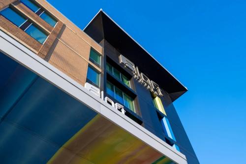 Aloft Columbia Downtown - image 11