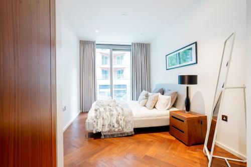 Luxury 2BRs Maisonette near Battersea Power, London (photo 5)