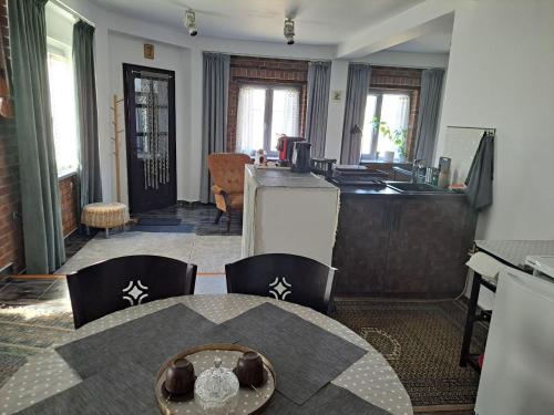 Konyha, Gnezdo Studio Apart in Shipka