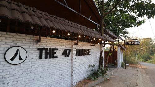 The 47 House Homestay BMT