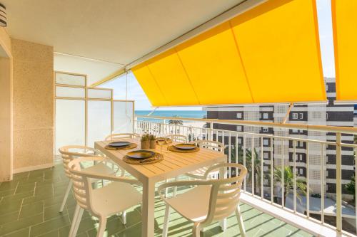 Apartment with Sea View image 1