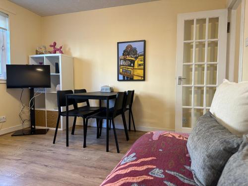 One room with parking space, Édimbourg (photo 6)
