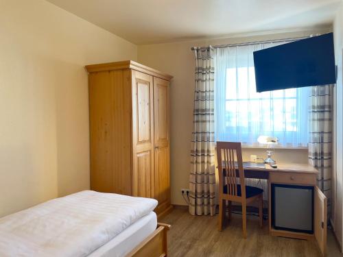 Hotel-Pension Hommen - main image