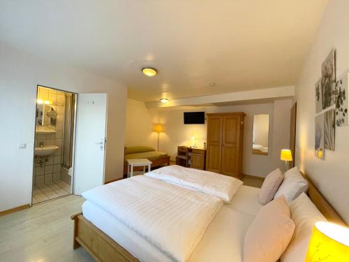 Hotel-Pension Hommen - image 10