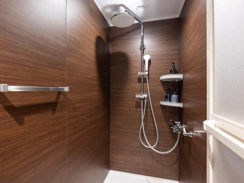 Family Room(4beds) Non-Smoking image 10