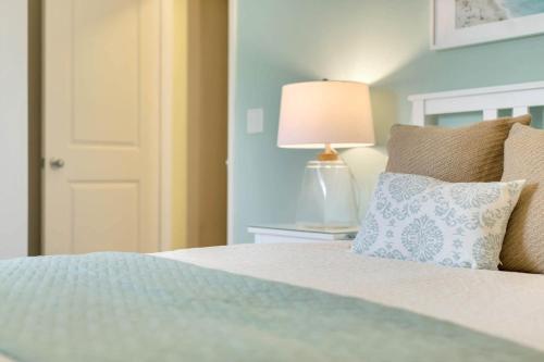 Four Bedrooms Townhome 5116 - image 11