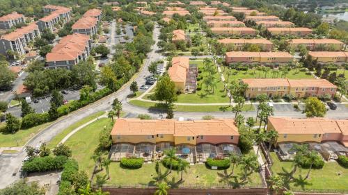 Three Bedrooms Townhome 3012 - image 11