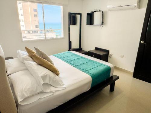 One-Bedroom Apartment image 2