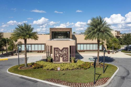Gorgeous 4 Bd Close to Disney @ Magic Village 3114 - main image