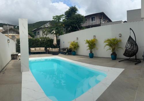 Suítes De Pádua - Quartos com banheiro privativo em casa ampla e completa em Santo Antônio de Lisboa - Florianópolis - SC - BR, Florianópolis