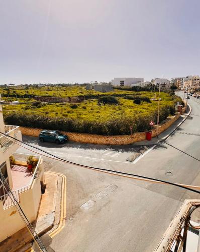 สภาพแวดล้อมโดยรอบ, Thea appartment in ซกาชรา