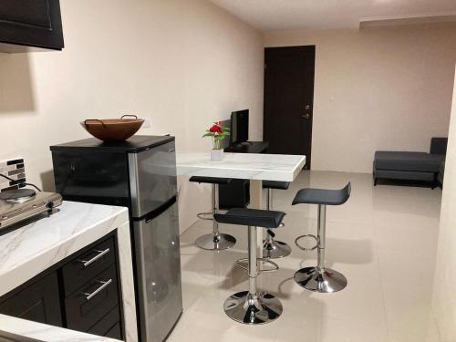 Hospedaje Ana Lu 3, Only 10 minutes from airport, in La Mandarina