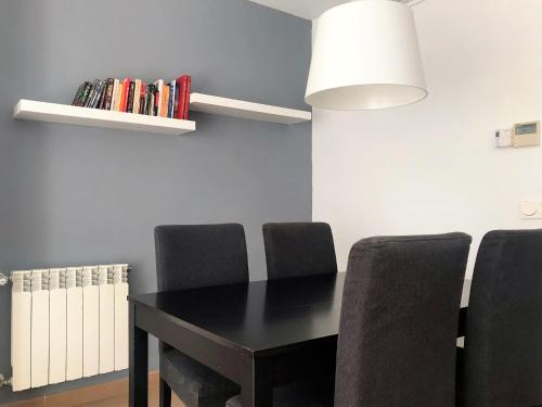 Two-Bedroom Apartment with Balcony image 6