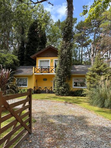 Casa Cariló - Pet friendly, Cambicha Encantada