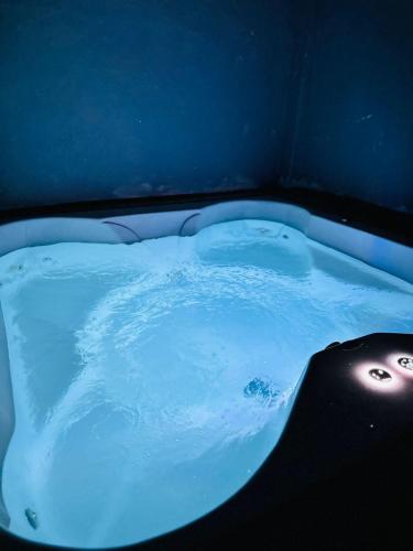 Hot tub, Freguesia Guest House in Jacarepagua