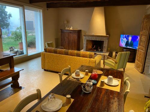 共用Lounge/電視區, Cà Sabbioso (Ca Sabbioso) in 多扎