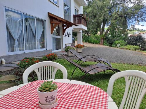 Villa Gruntal Hospedaria in Treze Tílias