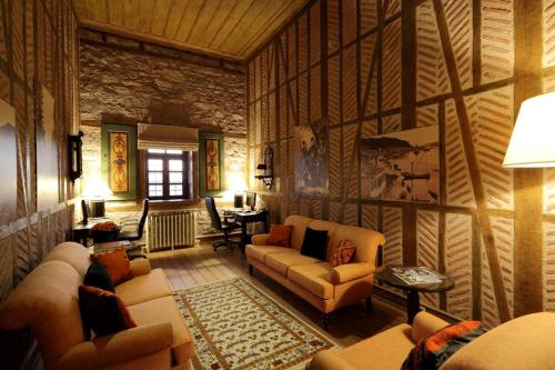 娛樂設施, 迪萬卡拉漢酒店 (Divan Çukurhan Hotel) in 阿亭達