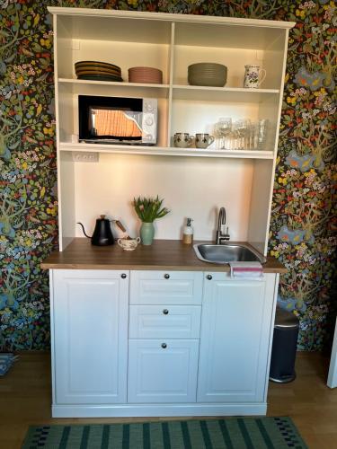 Konyha, Svanbergs gästrum B&B (Svanbergs gastrum B&B) in Hammenhog