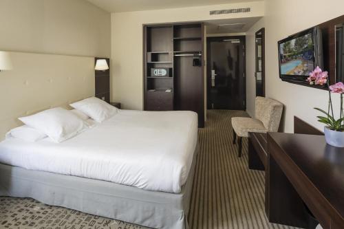 Mercure Aix-en-Provence La Duranne Gare TGV