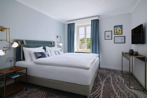 Hotel Elephant Weimar Autograph Collection - main image