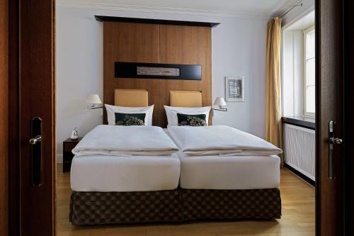 Hotel Elephant Weimar Autograph Collection - image 13