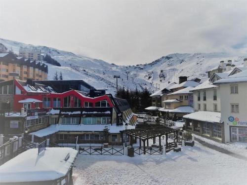 SKi PLAZA APARTMENTS - JUNTO A LOS TELECABINAS by TODOSIERRANEVADA in Sierra Nevada