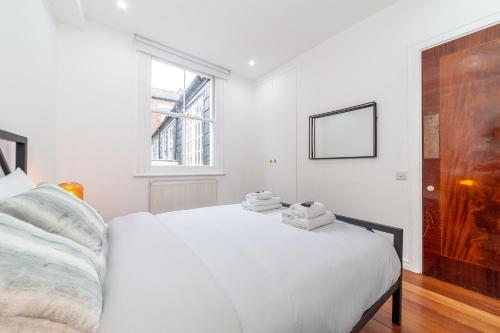 Penthouse 2BR duplex with Roof Terrace in Shoreditch, London (photo 8)