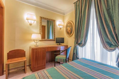 Raeli Hotel Luce - image 10