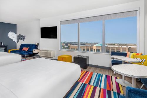Aloft Denver North Westminster - image 7