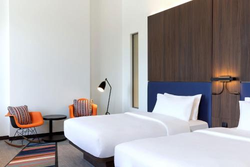 Aloft by Marriott Al Mina, Dubai, Dubaj (fotografie 11)
