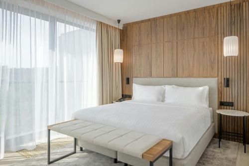 AC Hotel by Marriott Krakow - image 2