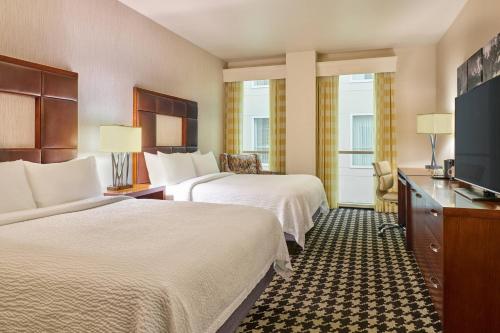 Queen Room with Two Queen Beds
