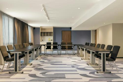 Courtyard by Marriott Paris Arcueil - image 8