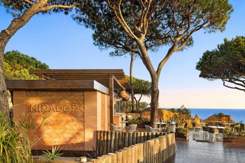 Pine Cliffs Ocean Suites a Luxury Collection Resort & Spa Algarve - image 3